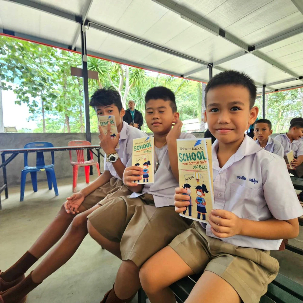 Back to School: New Normal Style ณ โรงเรียนบ้านชัฎเจริญ จ.ราชบุรี