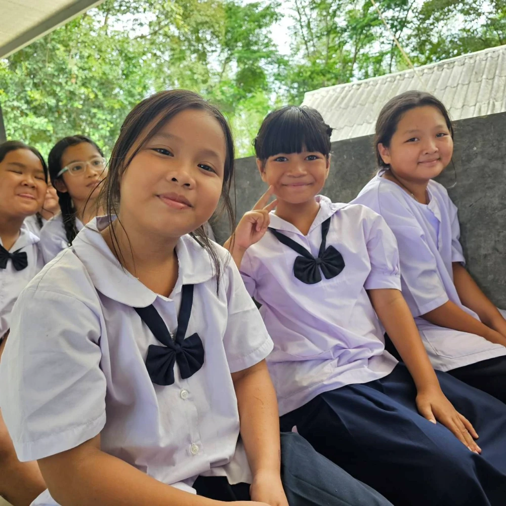 Back to School: New Normal Style ณ โรงเรียนบ้านชัฎเจริญ จ.ราชบุรี